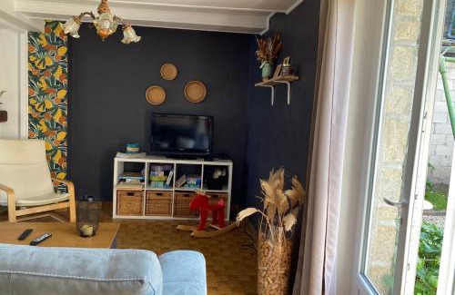 Le Vivier-sur-Mer Casa | Nice house with garden