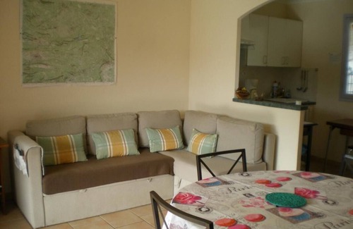 Le Luc Casa | Bonita casa con terraza
