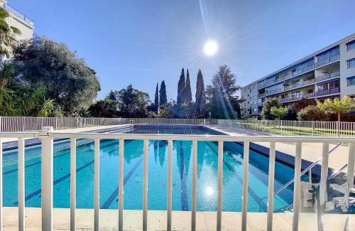 La Madeleine Apartamento | NICE La Palmeraie Pool BEACH AC