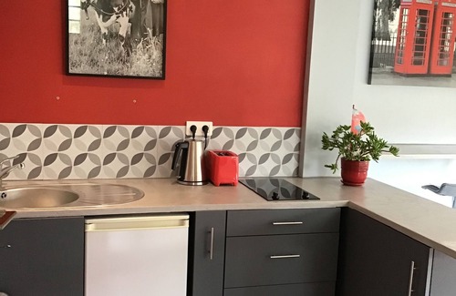 La Rochelle Apartamento | Nice little T2 house with garden near beach and town center
