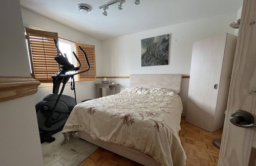 Vaudreuil Cabaña | Nice luxirious interious, quiet neighbourhood , Nice backyard set up