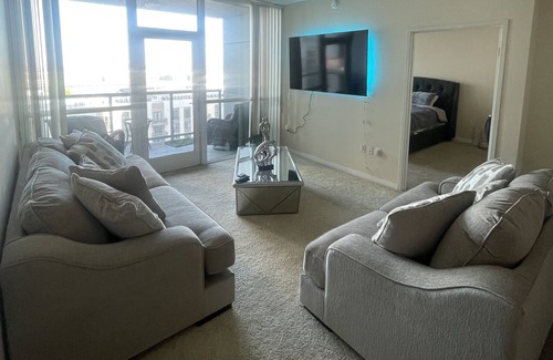 Central San Pedro Condominio | Nice luxury 2bed 2 baths condo with patio/balcony