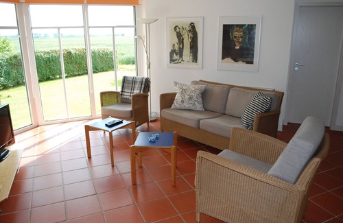 Krummhoern Apartamento | Bonito y moderno apartamento en una zona tranquila, justo en el agua.