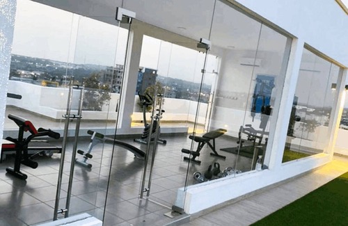 West Ridge Apartamento | nice one bedroom appartment located 10min from the airport