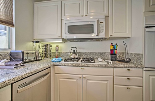 Cathedral City Complejo | Nice poolside villa in Cathedral City