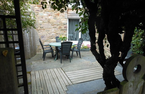 Paimpol Casa | Encantadora casa de piedra, tranquila, céntrica y con mercado, cerca de GR34