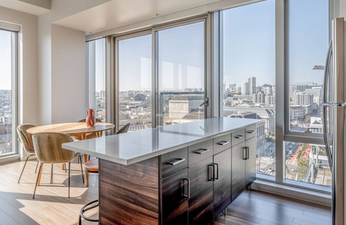 Civic Center Apartamento | Nice Soma 2BR w/ Concierge & Rooftop, nr Restaurants, by Blueground