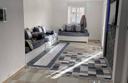Jijel Apartamento | Nice spacious apartment f3 jijel DZ 1 min from the sea with private parking.