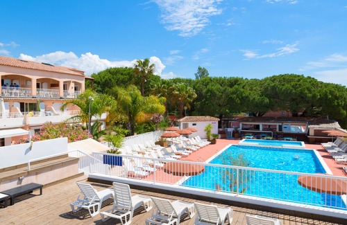 Les Bormettes Apartamento | Nice T3 (2 habitaciones) 6 pers. A 250 m del mar con piscina climatizada y tenis (3).