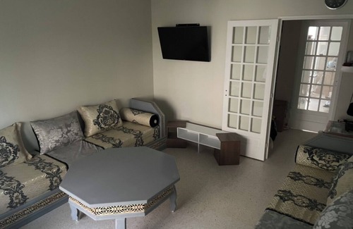 Les Hauts de Massane Apartamento | Nice T3 air-conditioned apartment near beach bus