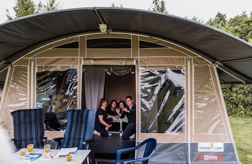 Opende Casa | Bonita tienda de campaña en un camping.