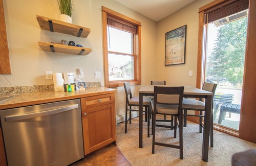 Keystone Casa | Nice Townhouse Free Shuttle To the Village!