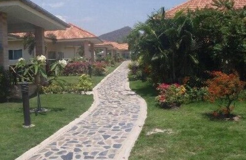 Hua Hin Villa | Newbuild villa 'Pineapple Village'