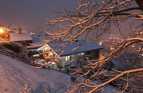 La Perriere Chalet De Esquí | Bonito chalet de madera y piedra en CHAVONNES COURCHEVEL en los Tres Valles