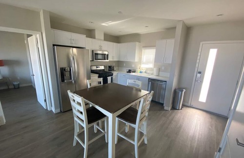 Point Loma Heights Apartamento | Nicely appointed 2 bedroom apartment in a beautiful complex in Ocean Beach