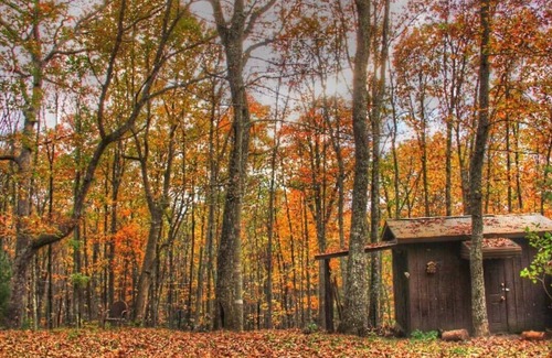 Marlinton Cabina | Nicest glamping spot in West Virginia