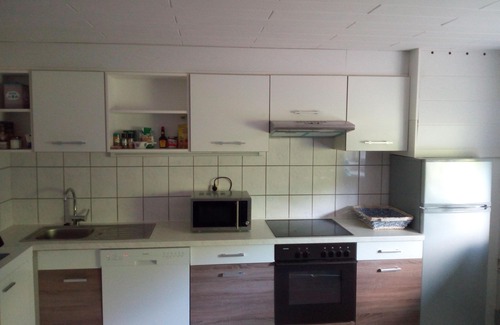 Nenndorf Apartamento | Apartamento para no fumadores Seepferdchen Erika Garden Sala de fitness cabina de luz infrarroja Bicicletas WLAN