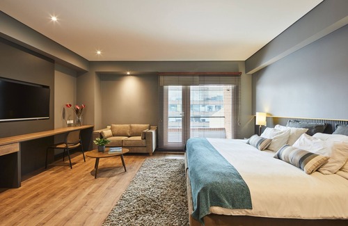 Financial District Hotel | Nico ApartaSuites