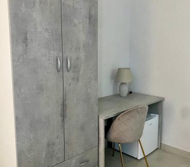 Fondi Cama Y Desayuno | NICOLE LUXURY ROOMS