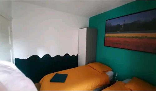De Weteringschans Casa | NICOLE, not for parties, not a hotel, room with shared bathroom, no kitchen