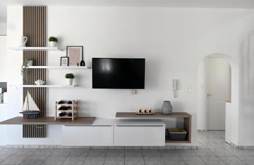 Phthiotis Region Casa | Nicole's Guesthouse