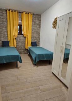 Monfalcone Apartamento | NICROB