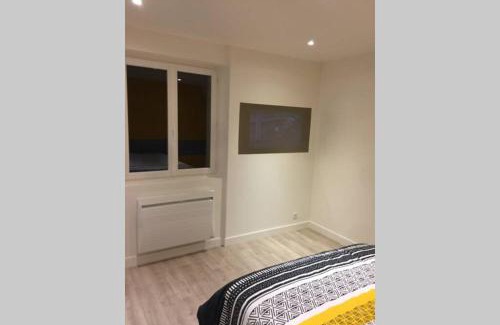 Chamalieres Apartamento | NID D AMOUR F1 40m2 calme RDC possibilité jacuzzi hammam