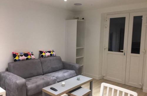 Chamalieres Apartamento | NID D AMOUR F1 40m2 calme RDC possibilité jacuzzi hammam
