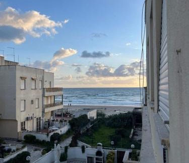 Torvaianica Apartamento | Nido sul mare!
