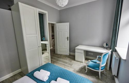 Chorzow Apartamento | Niebieski Apartament DE LUX dla 4 osób Chorzów Katowice