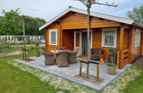 Anloo Otro | Nieuw - Luxe Blokhut Chalet in bosrijke omgeving