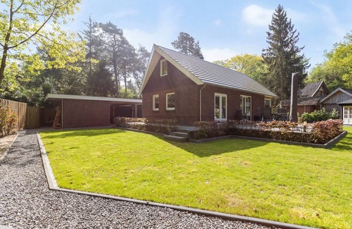 Municipality of Rijssen-Holten Casa | Nieuw Prachtig Vrijstaand Vakantiehuis met Grote Tuin en Vlak bij de Holterberg