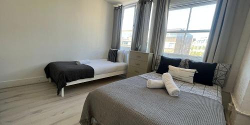 Barbican Apartamento | Nifty 2 bedroom flat in Goswell Rd