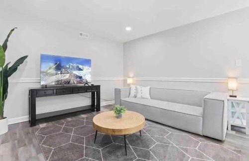 Wasco Casa | Nifty Game Rm King Bed Schaumburg