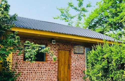 Sudarbal Cabina | Nigeen Vista Lakeside Chalet