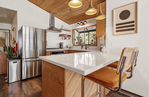 Fawnskin Cabina | Nightcap Lodge - Hot Tub, Fireplace, Deck, Barbecue