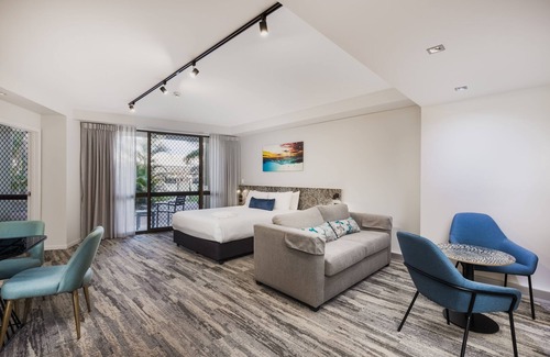 Mermaid Waters Hotel | Mermaid Waters Hotel by Nightcap Plus