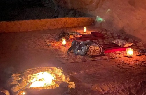 Wadi Rum Alquiler De RV | Nights Dreams Camp & tours