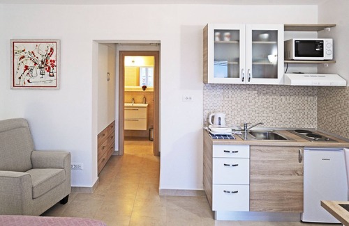 Gruz Apartamento | Nika Family Apartments - Deluxe Studio Apartment with Terrace and Sea View (A1)