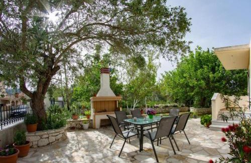 Kariotai Casa | Nikis Country House - Lefkada BnB Private Parking