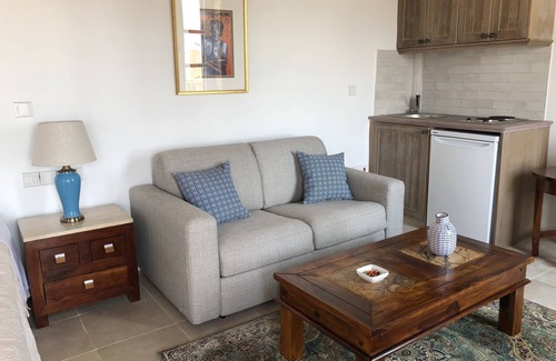 Agios Athanasios Apartamento | Nikis House