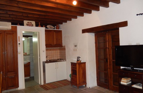 Agios Athanasios Apartamento | Nikis House