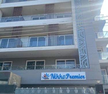 Sector 39 Hotel | Nikko Premier - Near Medanta Hospital