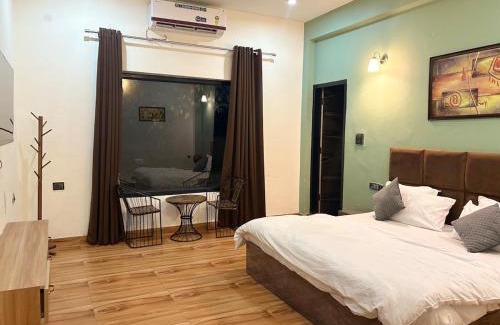 Gurugram Villa | Niladri Farms & stay