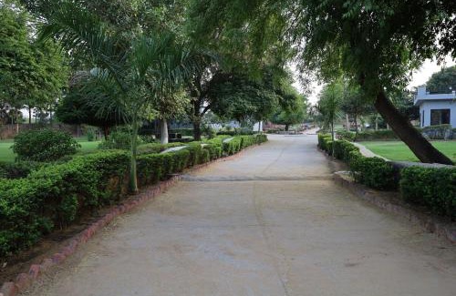 Gurugram Villa | Niladri Farms & stay