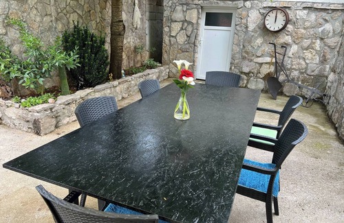 Karuc Apartamento | Apartamento encantador en Prevlaka con vistas a la naturaleza
