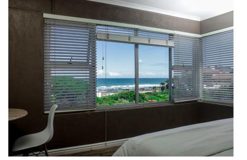 Jeffreys Bay Cama Y Desayuno | Nine on Uys street B & B