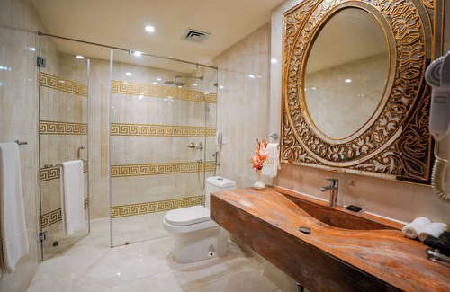 Lahore Hotel | Nine Tree Luxury Hotel & Suites