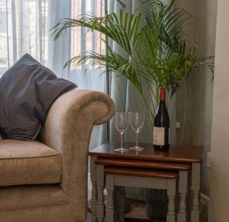 Holywood Casa | Ninety Seven