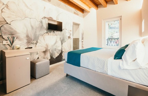 Solcio Cama Y Desayuno | Ninfee Suite in Gio&Leo GuestHouse - Lakeside L&B